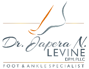 Dr Japera Levine Logo